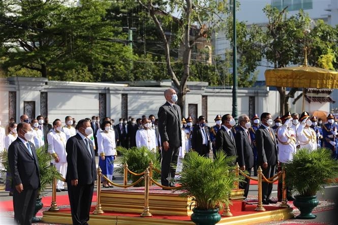 Sáng 9/11/2021, Campuchia tổ chức Lễ kỷ niệm 68 năm Ngày Độc lập 9/11/1953 - 9/11/2021 của Vương quốc dưới sự chủ trì của Quốc vương Campuchia Norodom Sihamoni. Trong ảnh: Quốc vương Campuchia Norodom Sihamoni chủ trì Lễ kỷ niệm. Ảnh: Vũ Hùng - PV TTXVN tại Campuchia 
