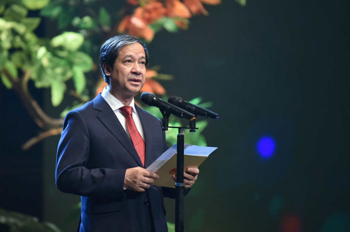 Bộ trưởng Bộ Giáo dục và Đào tạo Nguyễn Kim Sơn phát biểu tại buổi Lễ