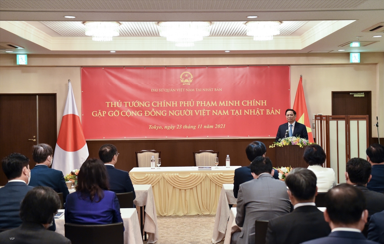 Thủ tướng phát biểu tại buổi gặp gỡ cộng đồng người Việt tại Nhật.. Ảnh: VGP/Nhật Bắc