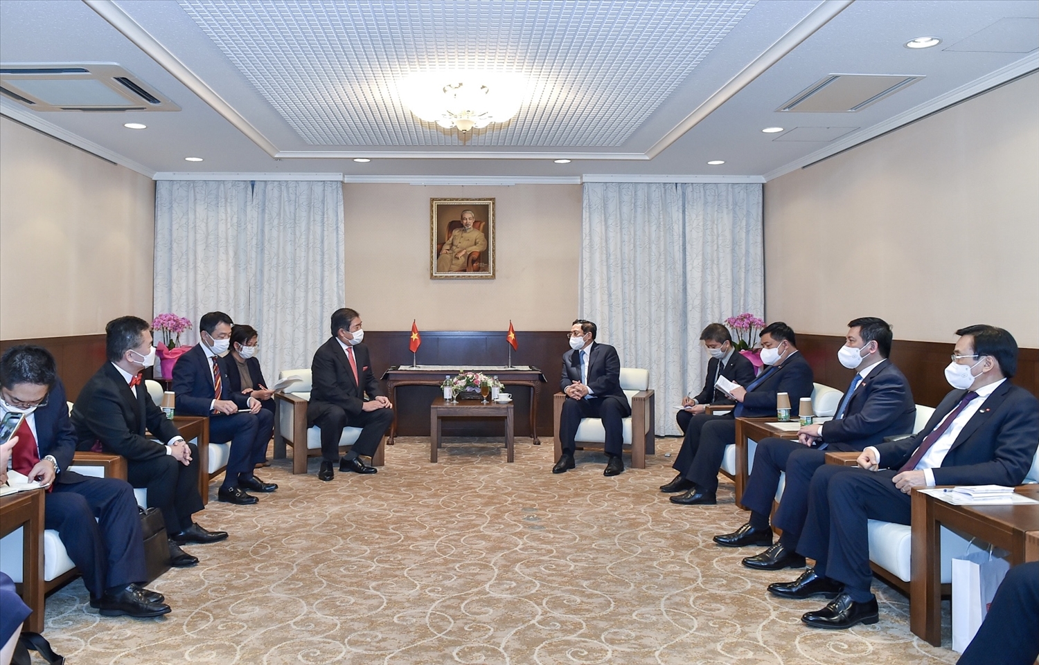 Thủ tướng tiếp ông Tatsuo Yasunaga, Chủ tịch Hội đồng Quản trị Công ty Mitsui - Ảnh: VGP/Nhật Bắc