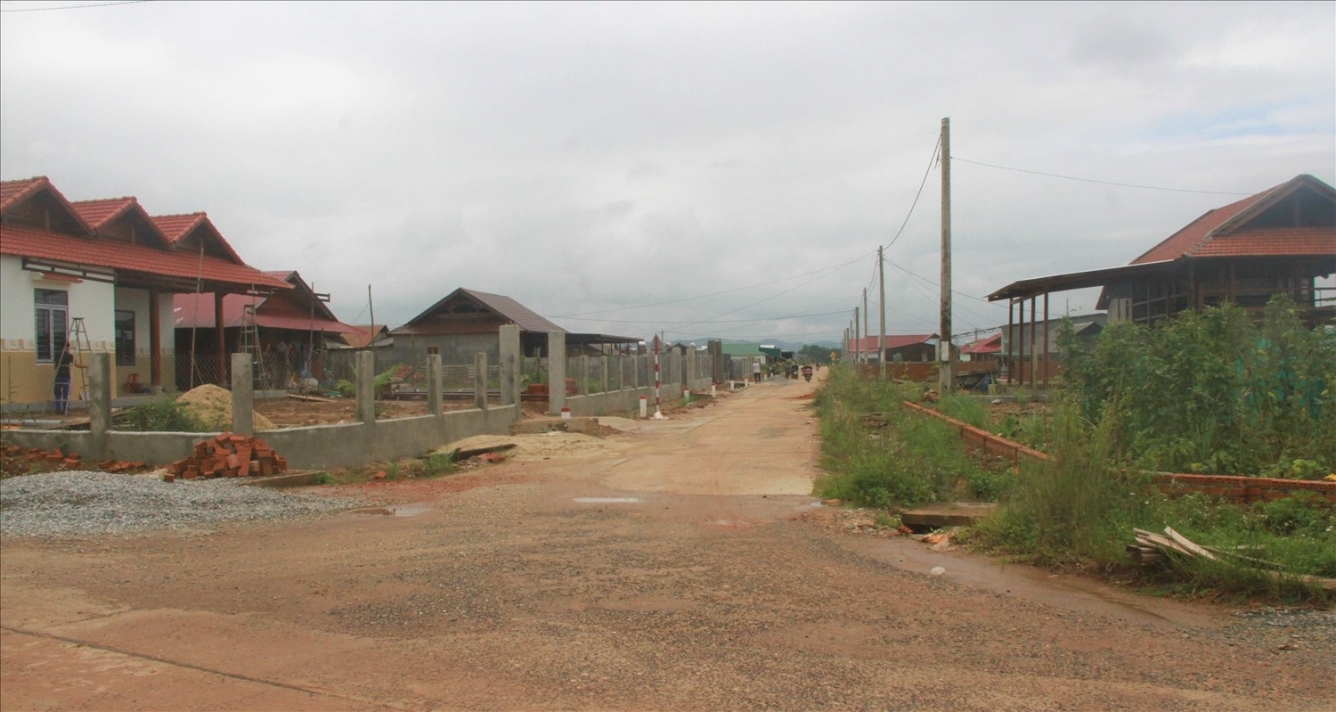 Một góc Khu tái định cư số 1 tại xã Cư Elang, huyện Ea Kar