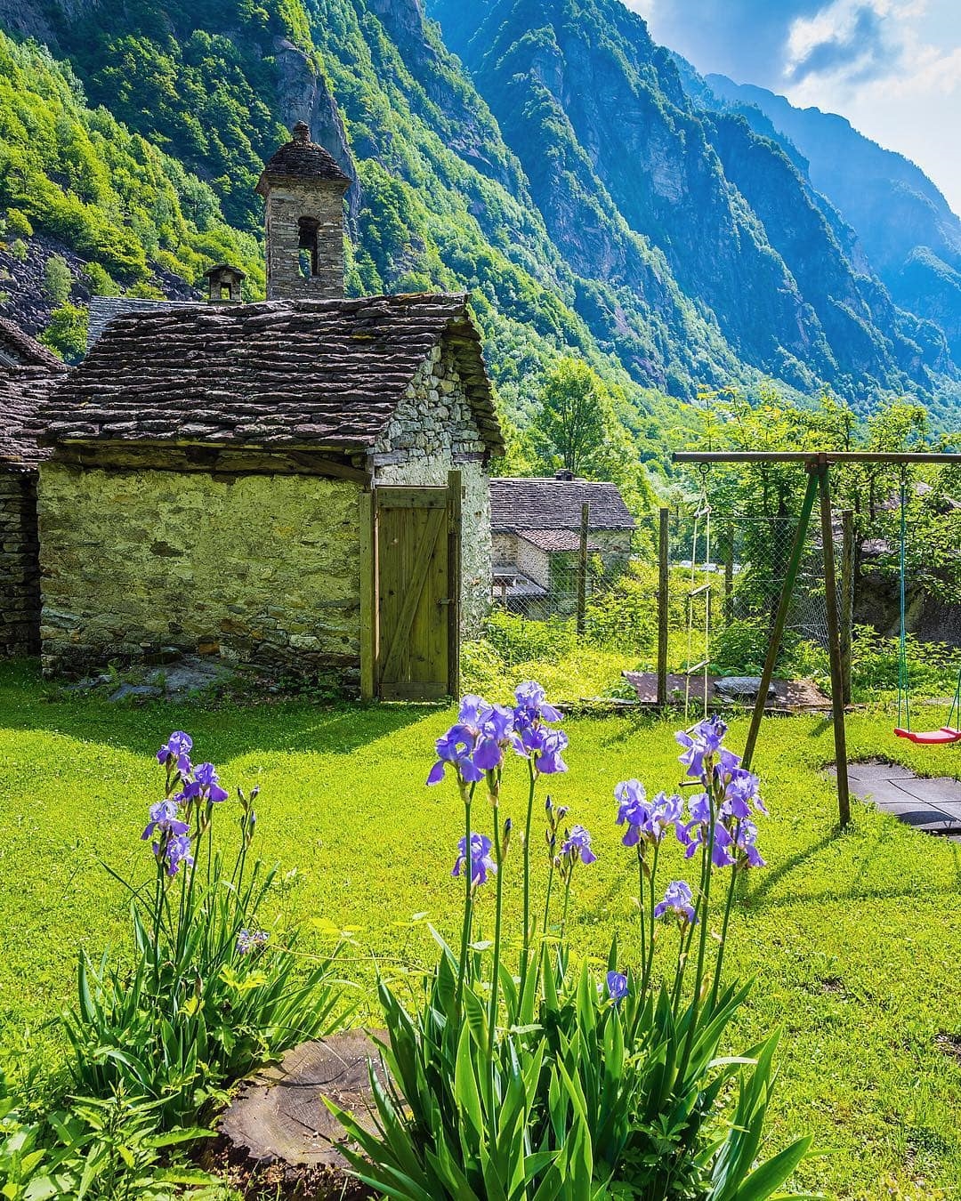 Ngôi làng bằng đá tại vùng núi Thụy Sĩ 6