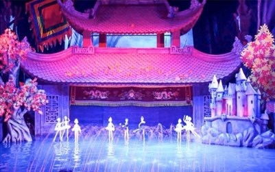 Trích đoạn ba-lê Hồ Thiên Nga kết hợp văn hóa phương Tây và rối nước truyền thống - NH múa rối Thăng Long