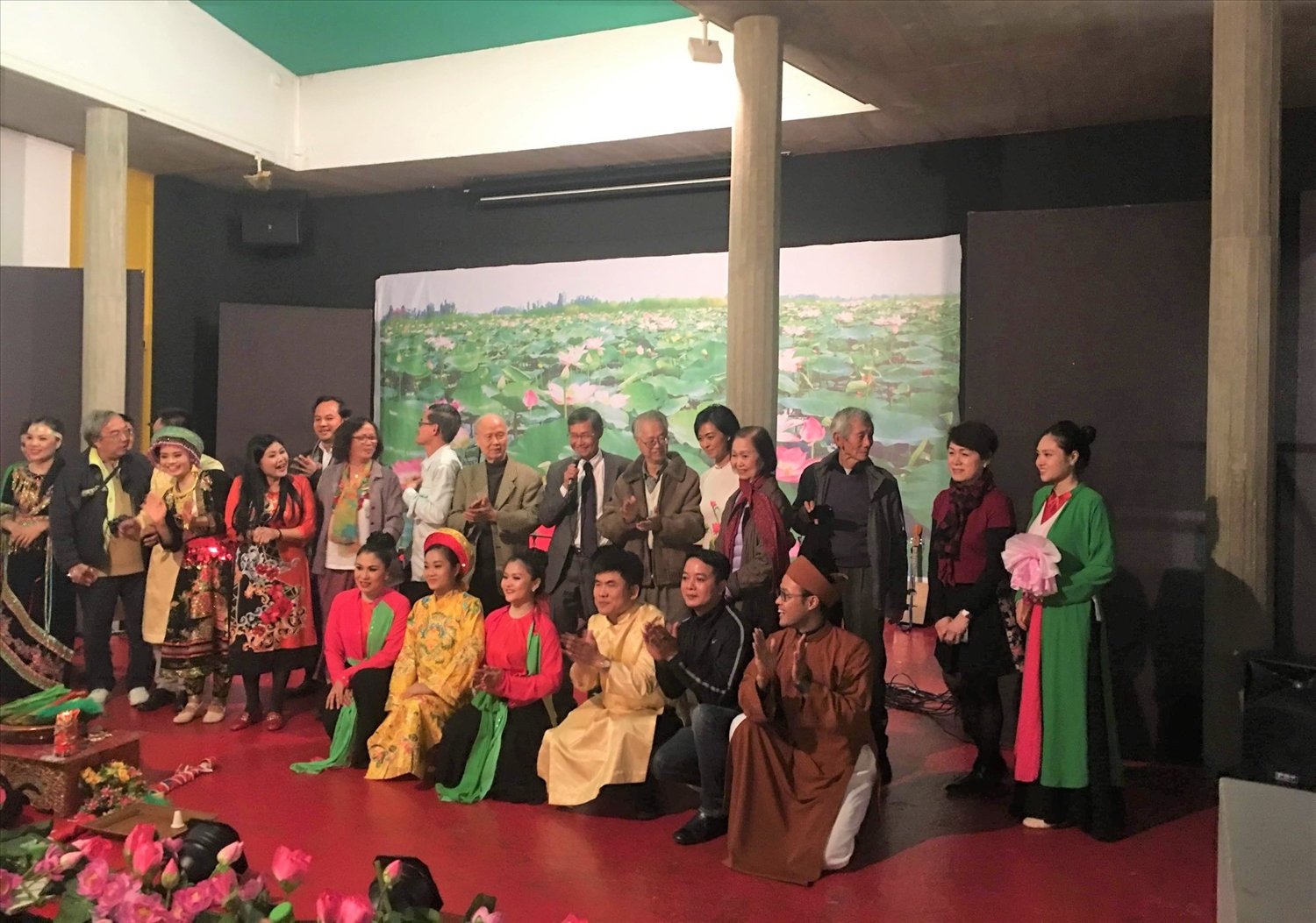  Buổi trình diễn của Nhà hát Chèo Việt Nam tại Trung tâm Văn hóa Việt Nam tại Pháp - Ảnh TL 