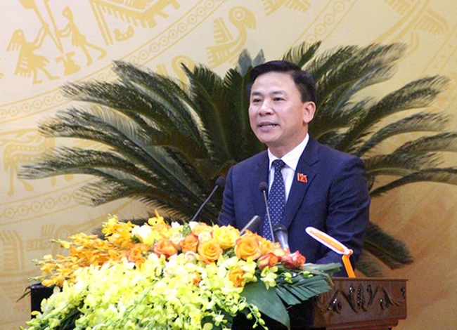 Ông Đỗ Trọng Hưng - Bí thư Tỉnh ủy, Chủ tịch HĐND tỉnh Thanh Hóa phát biểu khai mạc kỳ họp