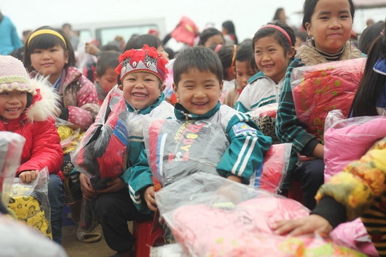 Hà Nội: Hỗ trợ 2-2,5 triệu đồng/tháng với trẻ em, người cao tuổi cô đơn |  Báo Dân tộc và Phát triển