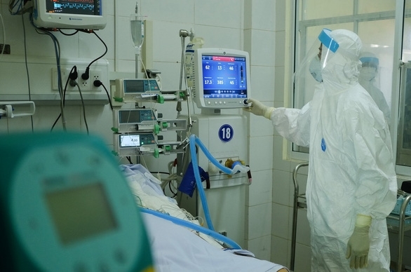 Đến nay Việt Nam đã chữa khỏi hơn 1,05 triệu ca COVID-19, trong số các bệnh nhân đang điều trị có gần 1.200 ca thở máy, ECMO