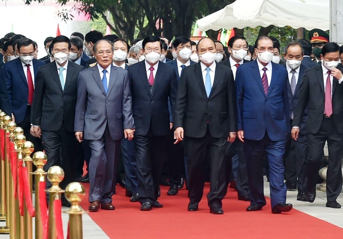 Chủ tịch nước Nguyễn Xuân Phúc cùng các đồng chí lãnh đạo, nguyên lãnh đạo Đảng và Nhà nước về dự Lễ Kỷ niệm