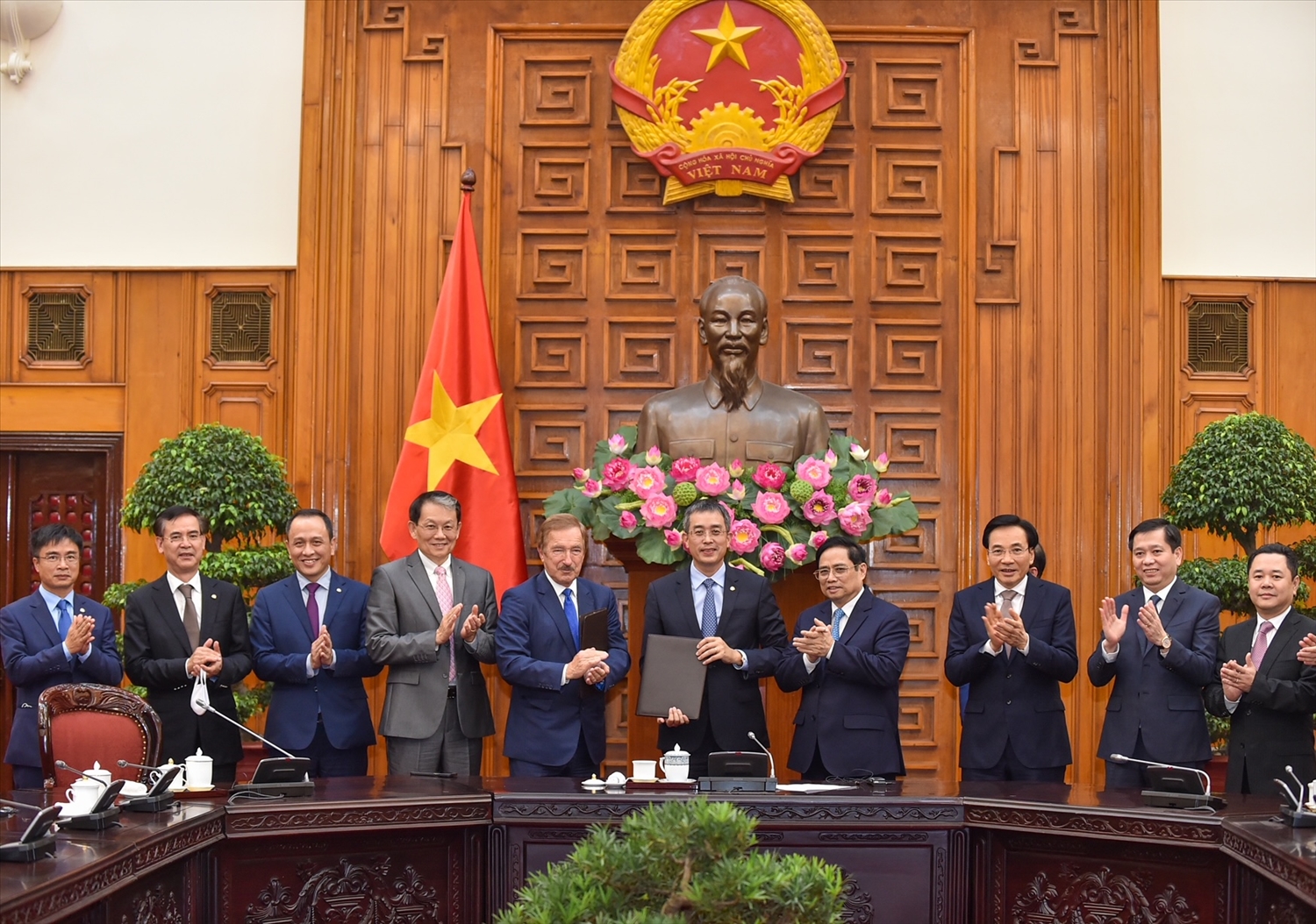 Vietnam Airlines đạt được thỏa thuận hỗ trợ với ALC sau một thời gian dài đám phán dưới sự chỉ đạo và theo dõi sát sao của Thủ tướng Chính phủ. Ảnh: VGP/Nhật Bắc