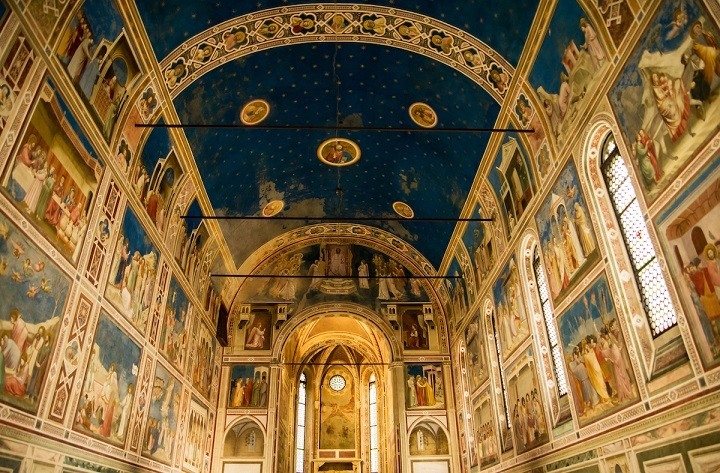 Những bức tranh tường thế kỷ XIV ở Padua, Italy. (Nguồn: travelawaits.com)