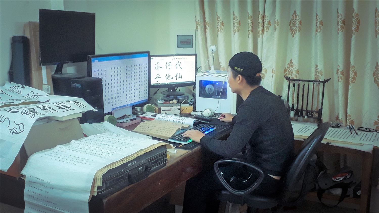 Bàn Kim Duy bắt đầu thực hiện mã hóa chữ Nôm Dao Tuyên Quang từ năm 2018