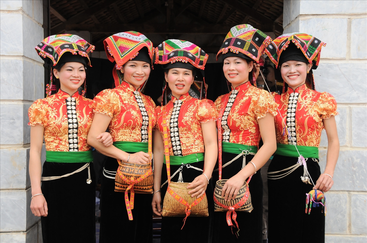 Nét đẹp truyền thống qua trang phục của người phụ nữ dân tộc Thái