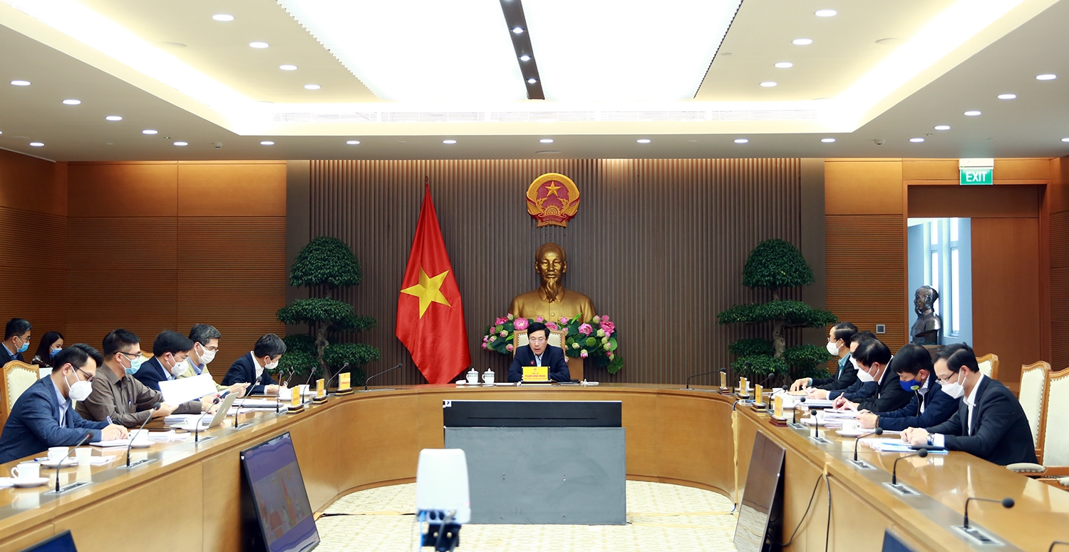 Phó Thủ tướng Thường trực Chính phủ Phạm Bình Minh chủ trì cuộc họp. Ảnh: VGP/Hải Minh
