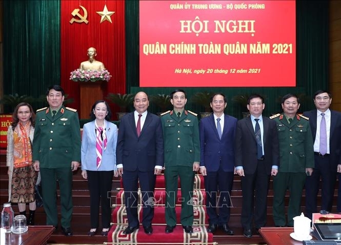 Chủ tịch nước Nguyễn Xuân Phúc với các đại biểu dự hội nghị. (Ảnh: Thống Nhất/TTXVN)