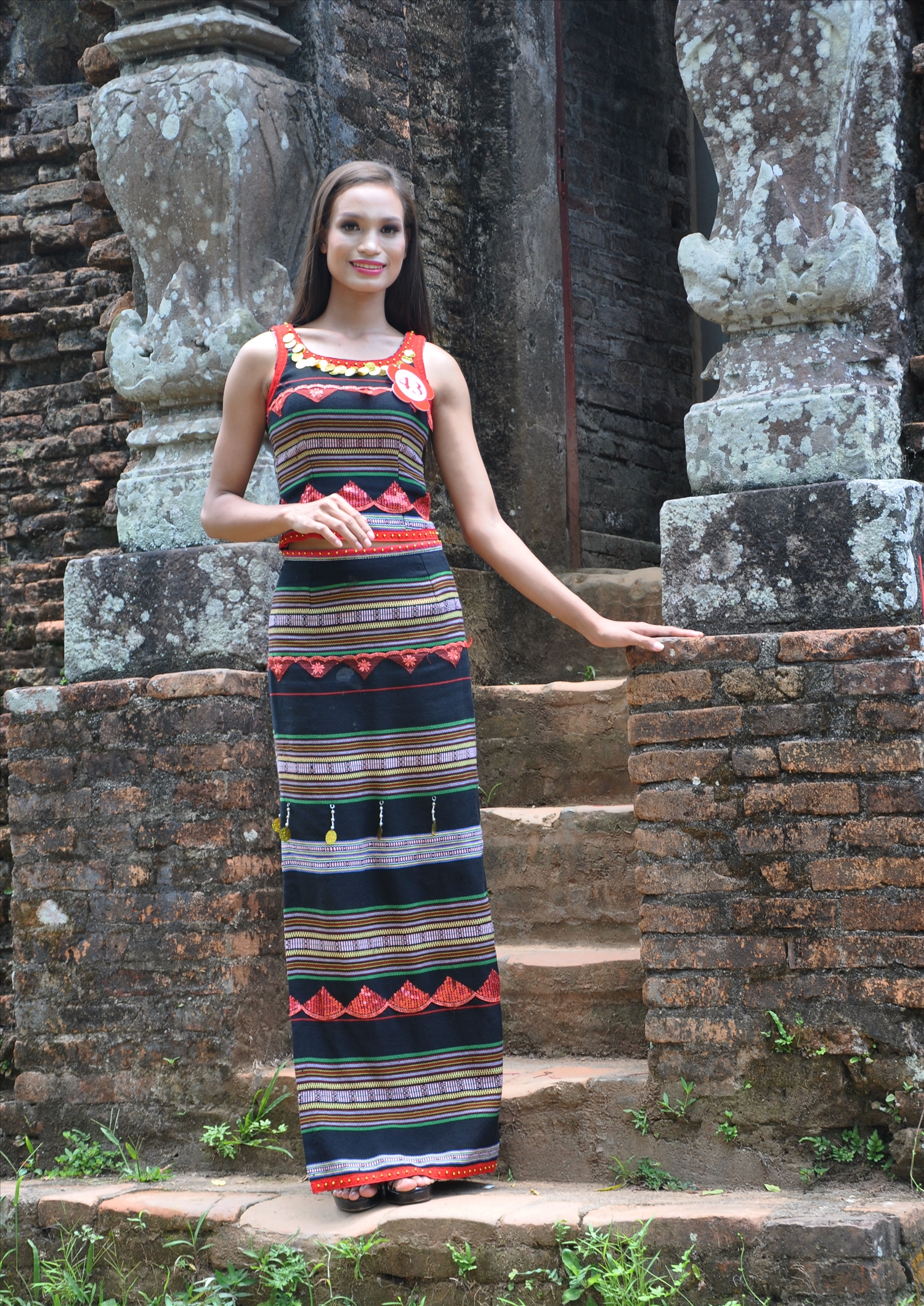 May bán Cho thuê trang phục Tây Nguyên nữ thổ cẩm  Trang phục Hoa Mai