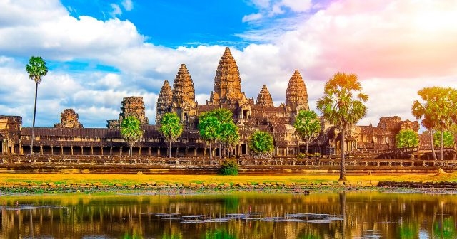 Quần Thể Di Tích Đền Angkor – Kỳ Quan Thế Giới Tại Campuchia | Báo Dân Tộc  Và Phát Triển