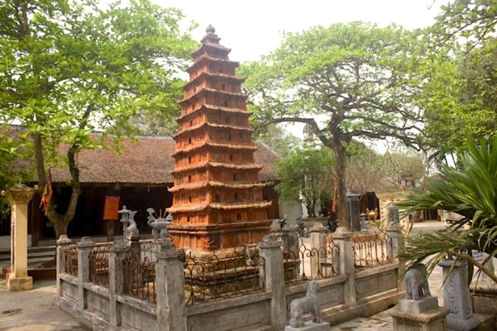 Tháp đất nung đền An Xá, huyện Tiên Lữ, tỉnh Hưng Yên vừa được công nhận Bảo vật quốc gia