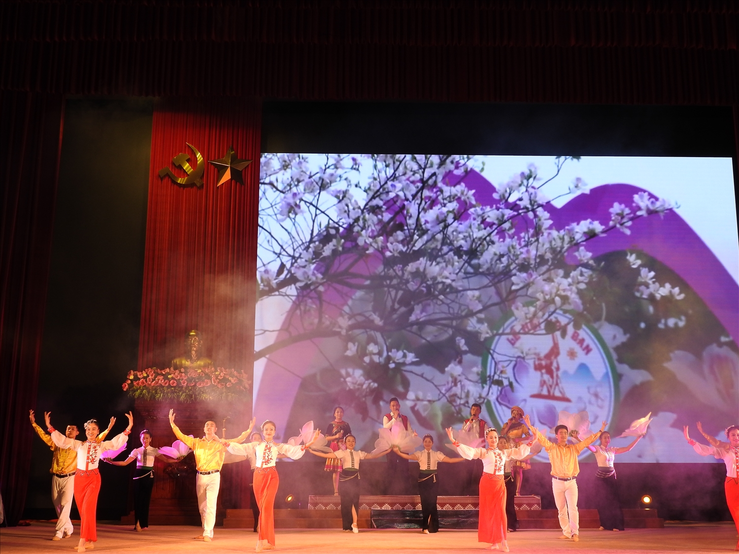 Lễ khai mạc Ngày hội Văn hóa dân tộc Mông lần thứ III tại Lai Châu 4