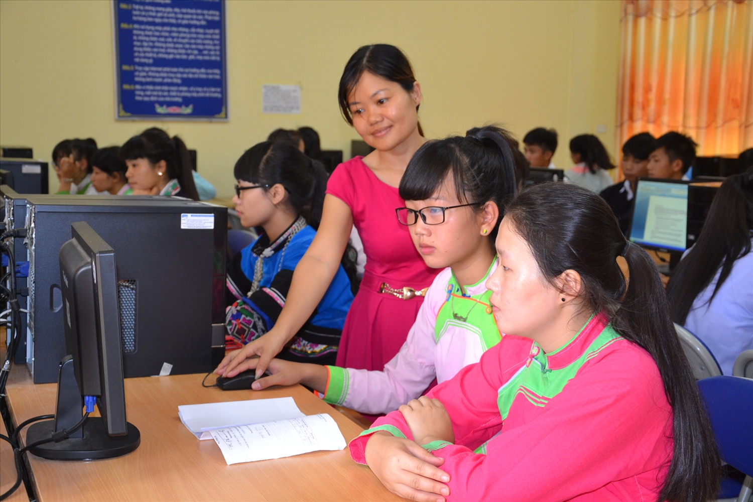 Nhiều thế hệ học sinh đã trưởng thành sau khi học tập tại trường THPTDTNT Lào Cai