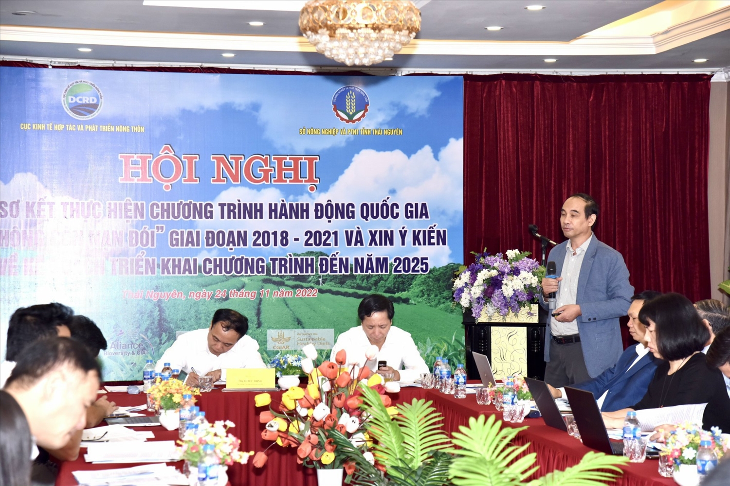 Ông Đào Thế Anh - Phó Viện trưởng Viện Khoa học Nông nghiệp Việt Nam chia sẻ tại Hội nghị
