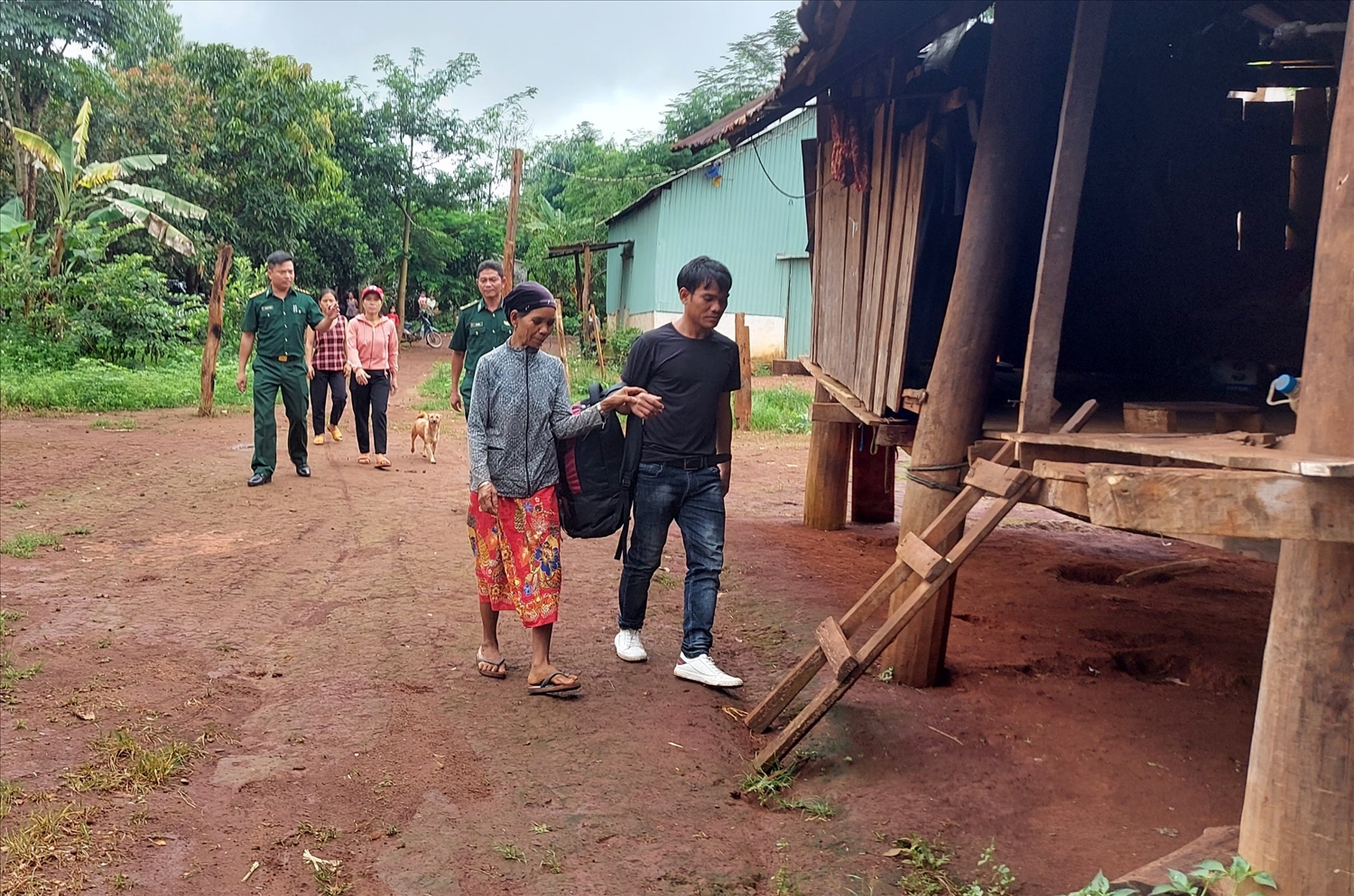 Một nạn nhân ở làng Kloong, xã Ia O, xã Ia Grai trở về sau những ngày bị cưỡng bức lao động ở Campuchia