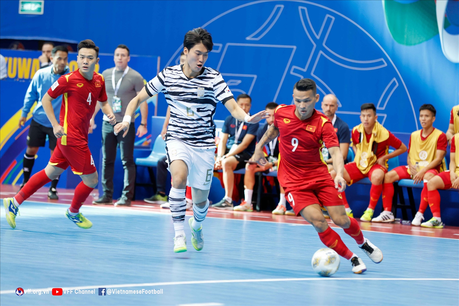 Đội tuyển Futsal Việt Nam thắng đậm ngày ra quân