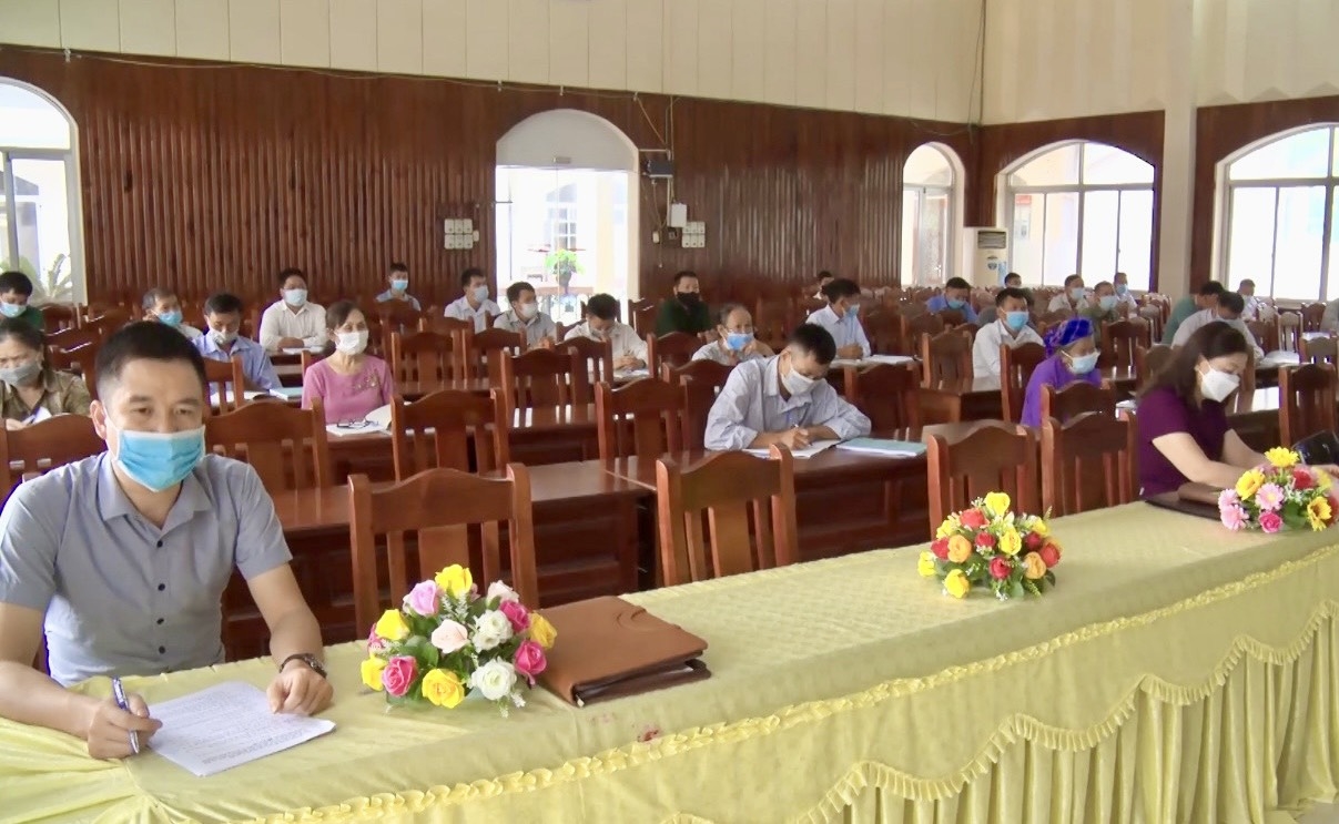 Hội nghị cung cấp thông tin cho Người có uy tín huyện Bảo Lạc được Ban Dân tộc tỉnh Cao Bằng tổ chức cuối tháng 9/2021
