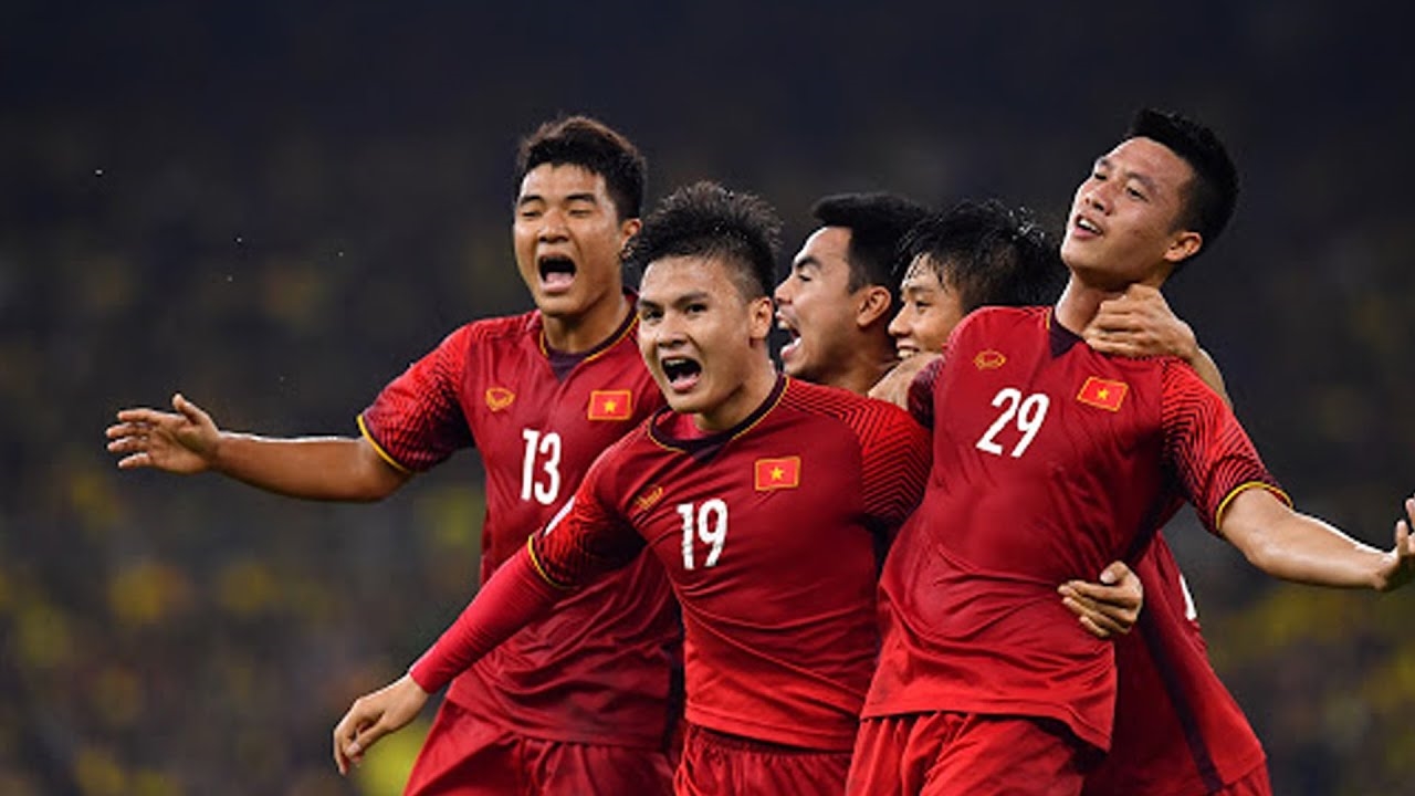Bóng đá Việt Nam năm mới, sức sống mới