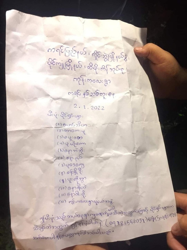 Lá thư viết bằng chữ Myanmar trong trong quả khinh khí cầu rơi tại cánh đồng huyện Thanh Ba (Phú Thọ)