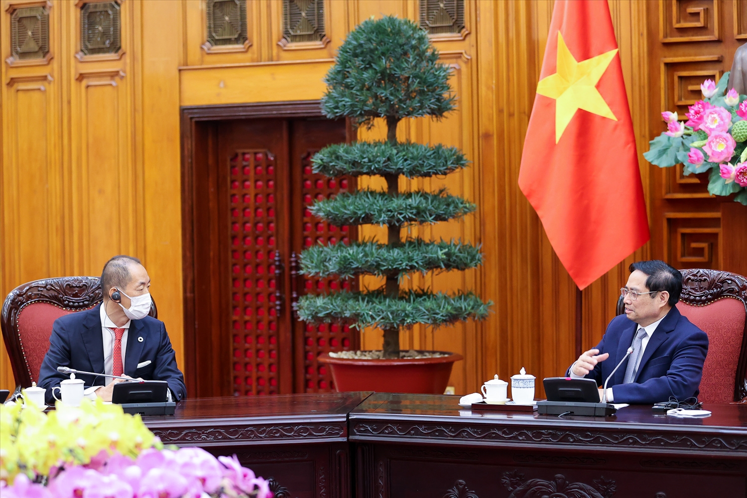 Thủ tướng Phạm Minh Chính: Việt Nam xác định vaccine, thuốc chữa bệnh và ý thức người dân là 3 yếu tố quyết định để mở cửa thành công nền kinh tế - Ảnh: VGP/Nhật Bắc