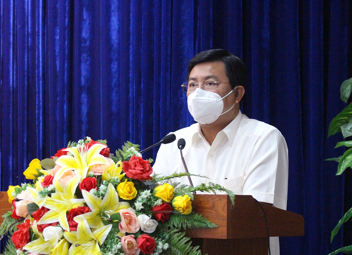 Bí thư Tỉnh ủy Cà Mau Nguyễn Tiến Hải chỉ đạo tại Hội nghị