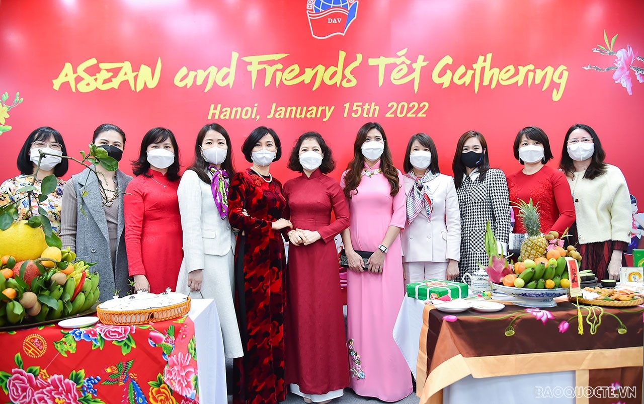 Giao lưu Tết: ASEAN và những người bạn 13