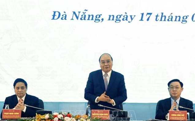 Chủ tịch nước Nguyễn Xuân Phúc chủ trì Hội thảo. (Ảnh: TTXVN)