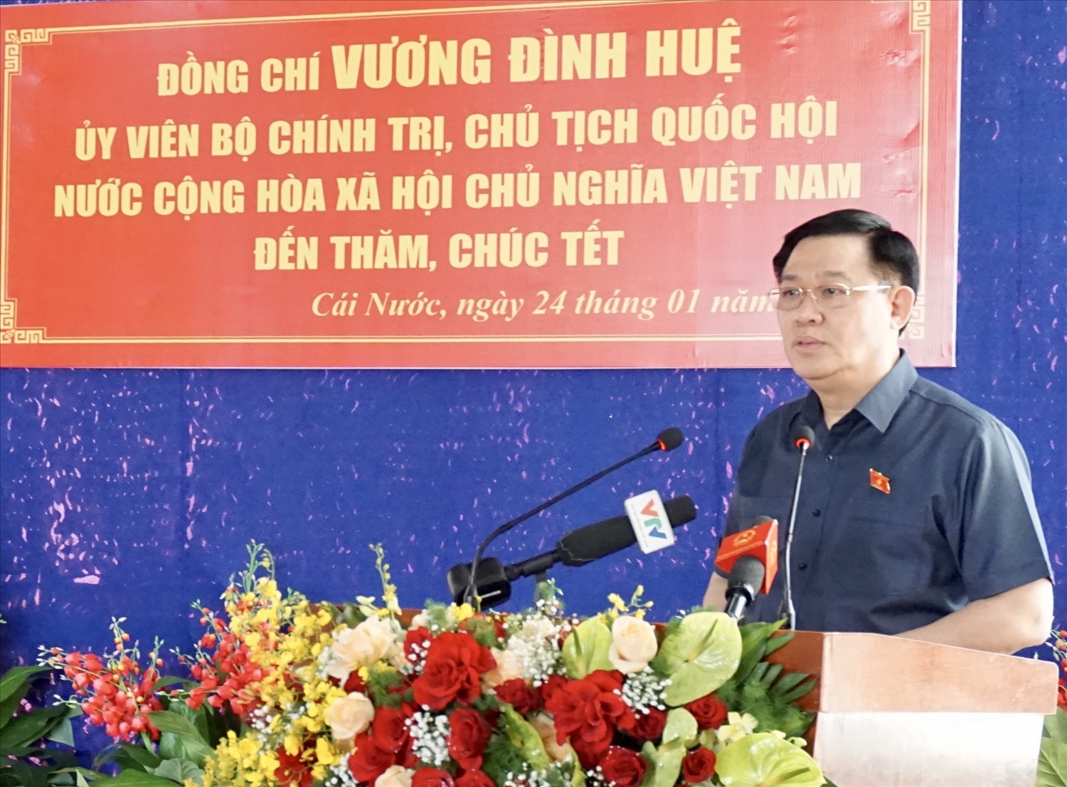 Chủ tịch Quốc hội Vương Đình Huệ phát biểu tại Tiểu đoàn U Minh 2 (huyện Cái Nước)