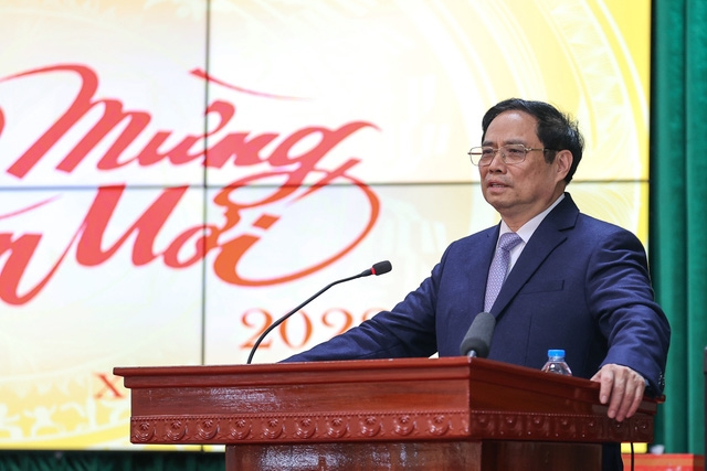 Thủ tướng Phạm Minh Chính: Tinh thần là phải mạnh hơn, cố gắng hơn, linh hoạt hơn, sáng tạo hơn, luôn giữ thế chủ động trong phòng chống tội phạm và giúp đỡ nhân dân - Ảnh: VGP/Nhật Bắc