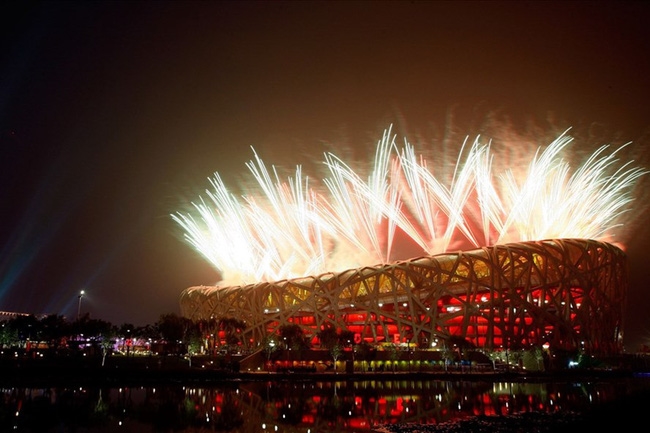 Sau 14 năm, sân vận động Tổ chim một lần nữa tổ chức lễ khai mạc một kỳ Olympic tại Bắc Kinh. (Ảnh: China Daily)