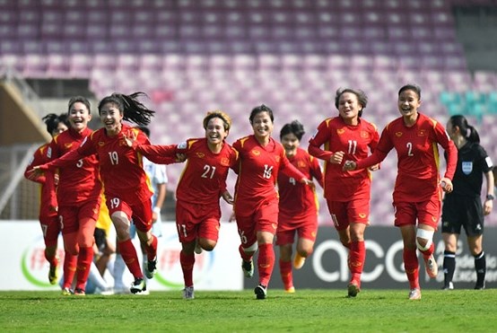 Từ kỳ tích hôm nay phải đặt ra lộ trình phát triển dài hơi cho bóng đá nữ Việt Nam. Ảnh: VFF