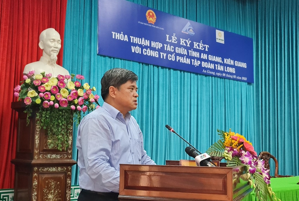 Thứ trưởng Bộ NN&PTNT Trần Thanh Nam phát biểu tại Lễ ký kết