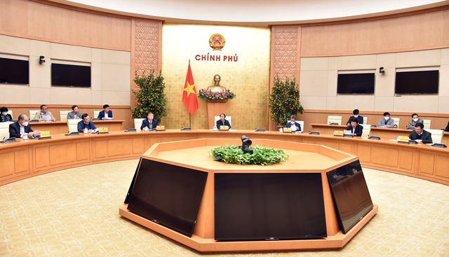 Phó Thủ tướng Lê Văn Thành chủ trì cuộc họp về tình hình sản xuất, cung ứng xăng dầu cho thị trường trong nước - Ảnh: VGP/Đức Tuân