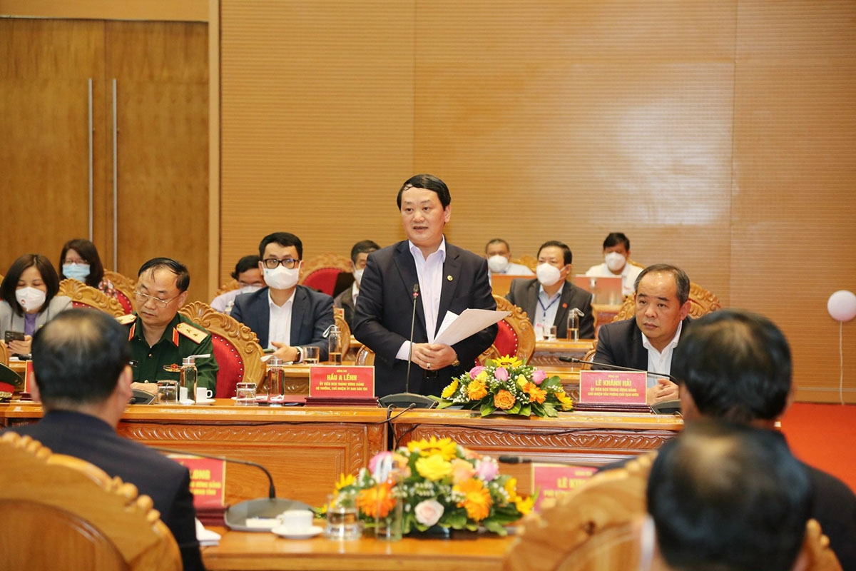 Bộ trưởng, Chủ nhiệm Ủy Ban Dân tộc Hầu A Lềnh trả lời các ý kiến, kiến nghị của tỉnh Bình Định tại buổi làm việc