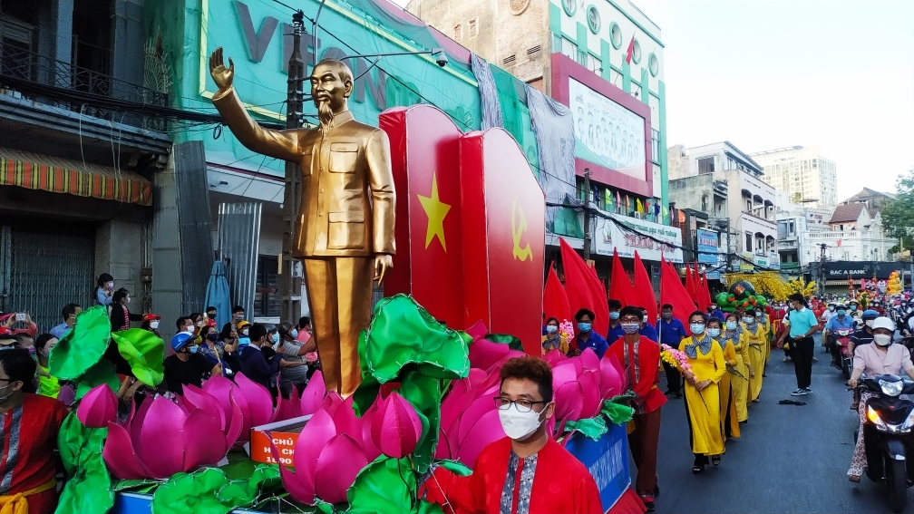 Đặc sắc Lễ hội Tết Nguyên tiêu của đồng bào Hoa tại TP. Hồ Chí Minh | Báo  Dân tộc và Phát triển