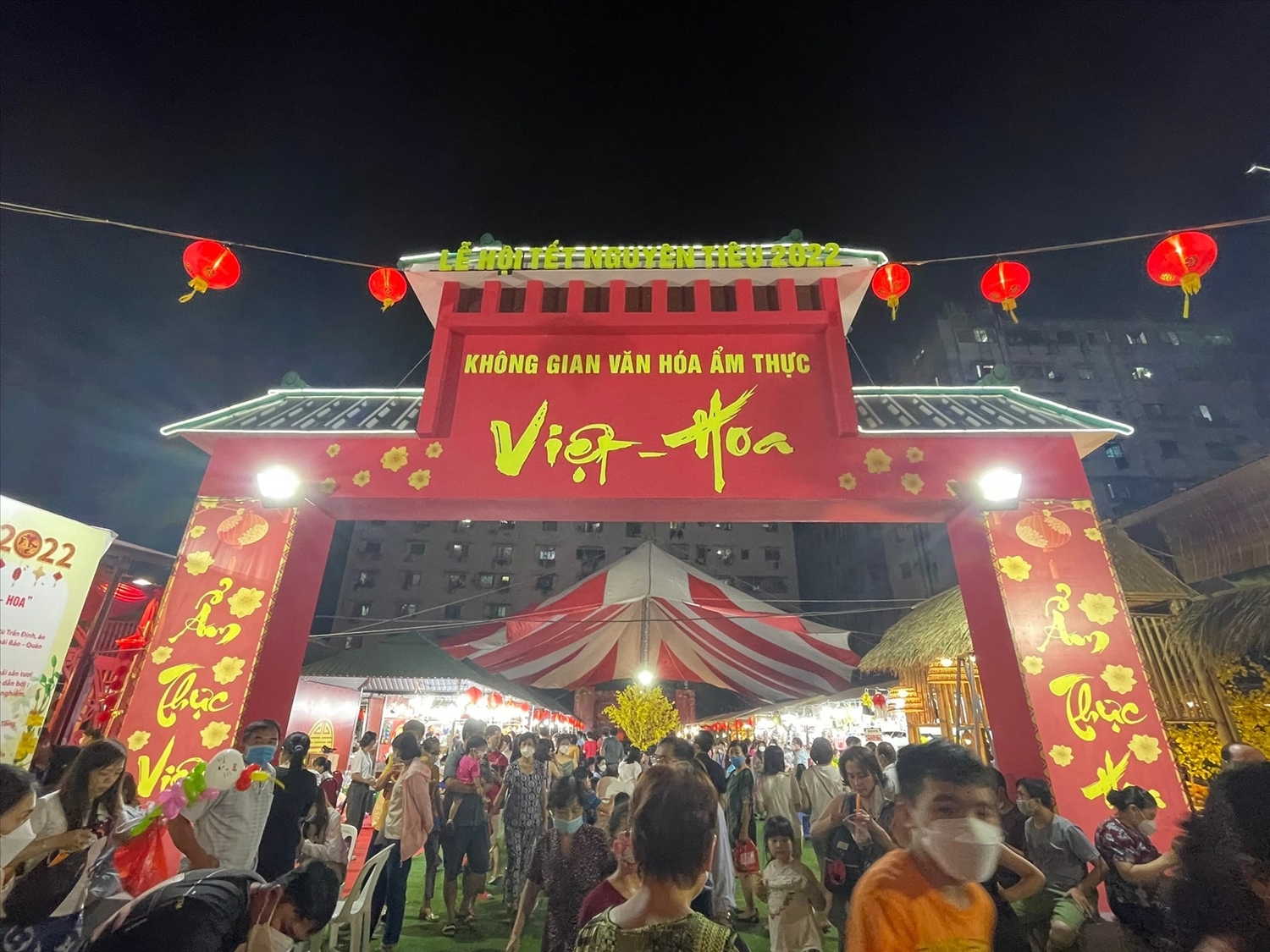 Chương trình tuần lễ văn hoá ẩm thực Việt – Hoa cũng là một điểm nhấn trong chuỗi hoạt động mừng Lễ hội Nguyên tiêu năm nay