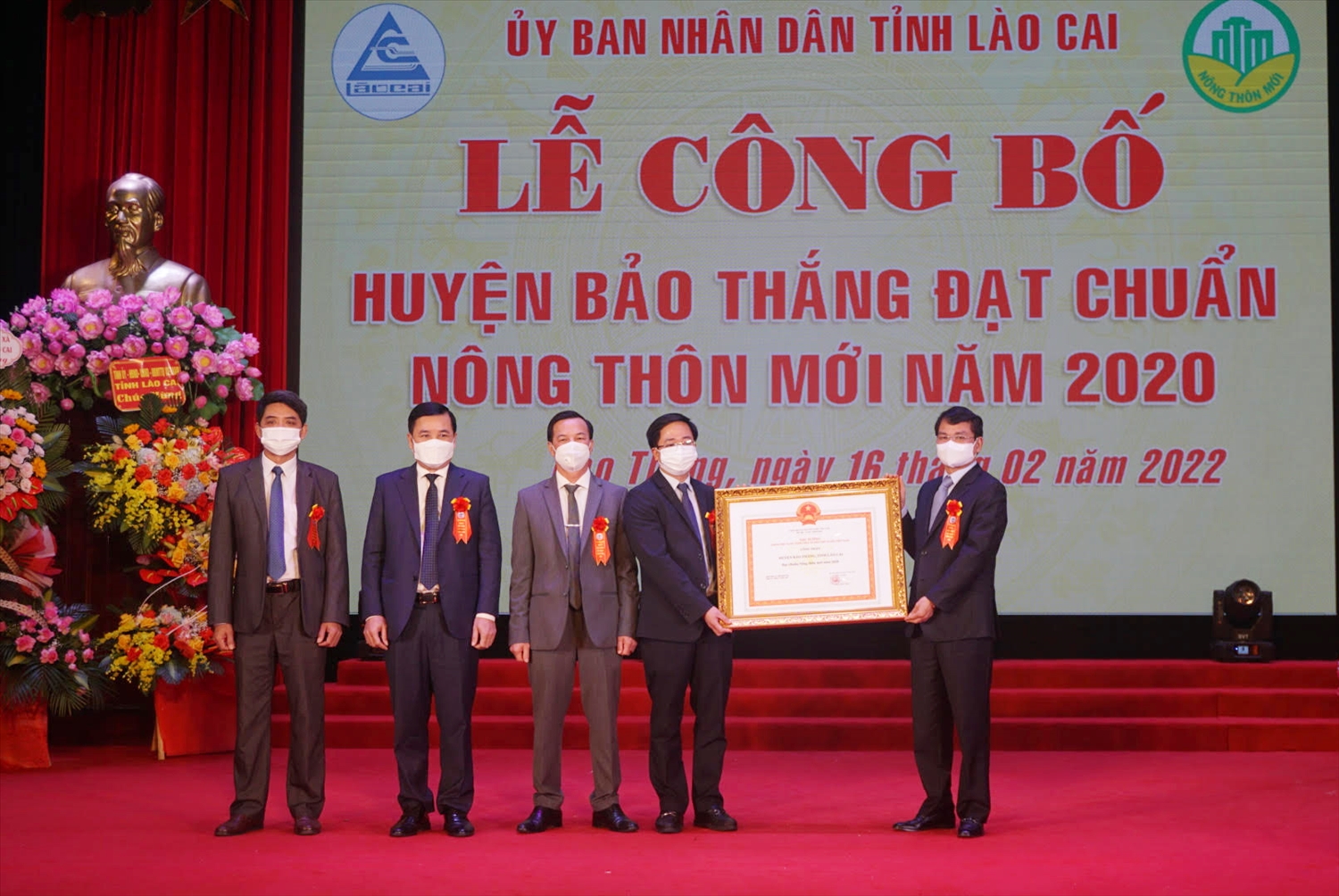 Huyện Bảo Thắng đón nhận Bằng công nhận đạt chuẩn Nông thôn mới của Thủ tướng Chính phủ