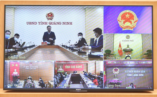 Ông Cao Tường Huy, Phó Chủ tịch UBND tỉnh Quảng Ninh cho biết, hiện tỉnh tiếp tục trao đổi, đàm phán, thống nhất phía bạn về nơi quản lý và ăn ở tập trung của lái xe chở hàng. (Ảnh: VGP/Đức Tuân)