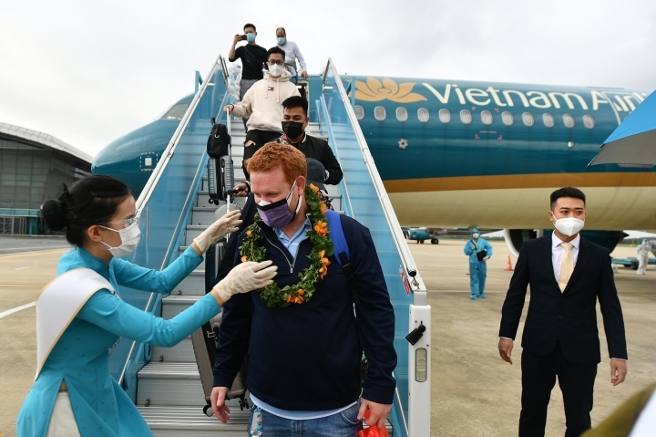 Du khách quốc tế đến Việt Nam bằng đường hàng không
