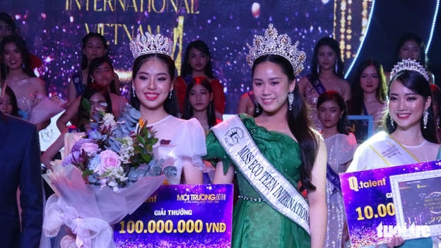 Miss Teen International Việt Nam 2021 Ngô Ngọc Gia Hân (bìa trái)