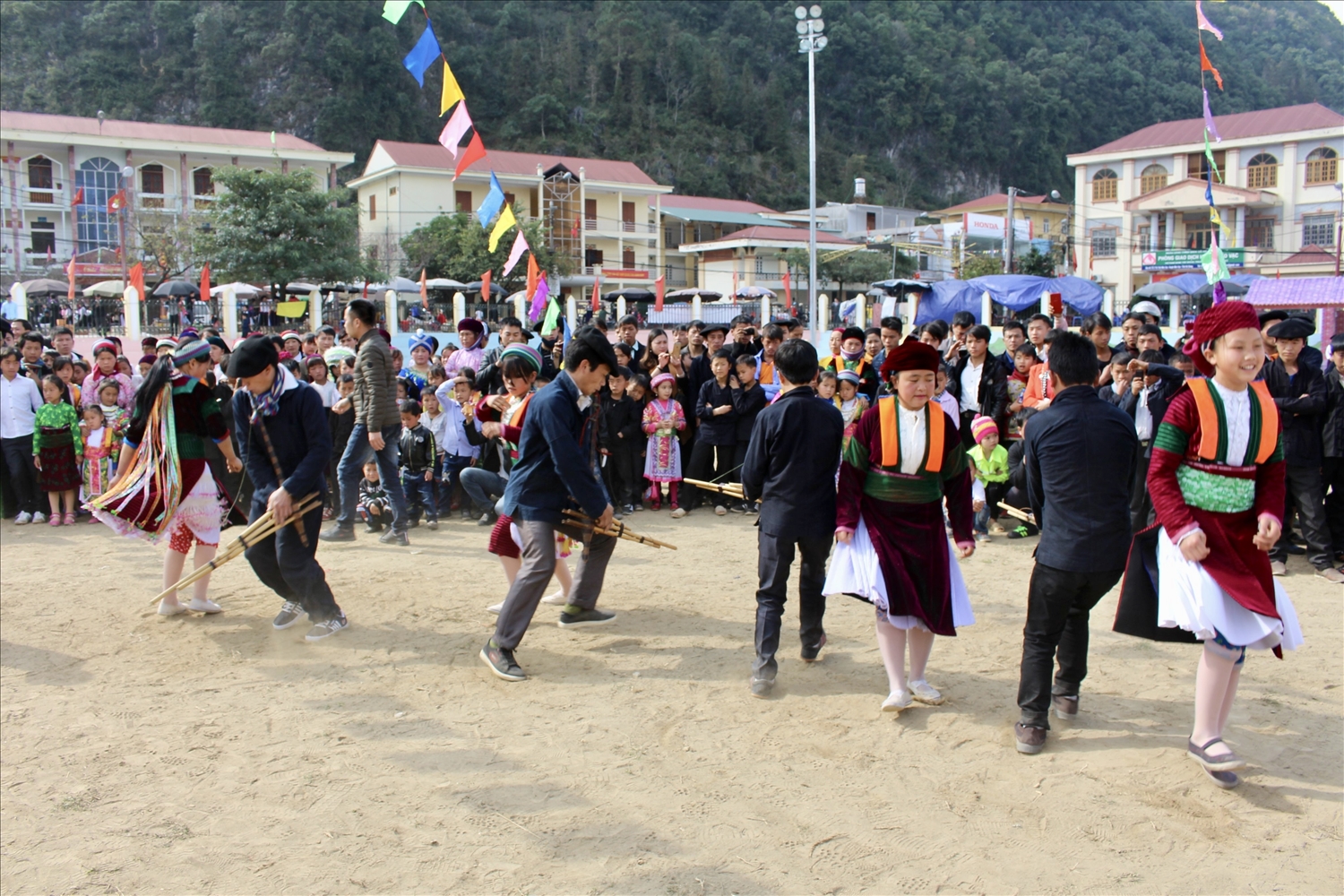 Nhiều hoạt hoạt động trò chơi dân gian truyền thống sẽ được tổ chức tại Lễ hội