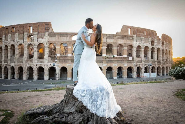 Một cặp tổ chức đám cưới tại Rome, thủ phủ của Lazio (Italy). Ảnh: andreamatone.com