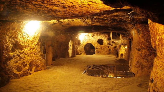Hệ thống hầm xuyên lòng đất của địa đạo Củ chi được Trang du lịch Thetravel.com ca ngợi