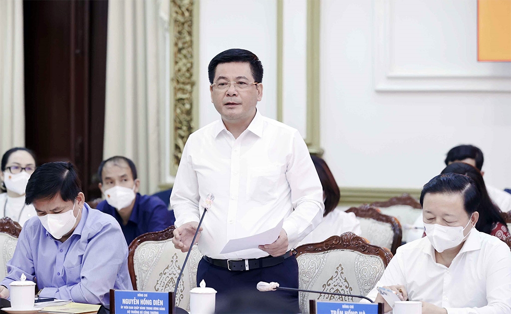 Bộ trưởng Bộ Công thương Nguyễn Hồng Diên phát biểu Ảnh: Doãn Tấn